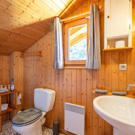 Avec Sauna Entre Leman, Montagnes Et Golf - Le Cocon Du Leman Chalet *