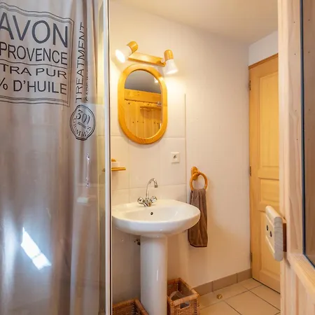 شاليه Avec Sauna Entre Leman, Montagnes Et Golf - Le Cocon Du Leman